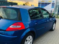 Gebraucht Renault Mégane II 110 PS (80 kW) 2008 Blau Limousine