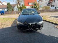 Gebraucht Alfa Romeo 147 105 PS (77 kW) 2008 Schwarz Kleinwagen