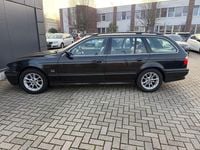Gebraucht BMW 525 Sport Line 192 PS (141 kW) 2003 Schwarz Kombi