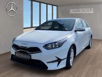 Gebraucht Kia Ceed Vision 140 PS (102 kW) 2024 Weiß Kleinwagen