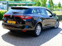 Gebraucht Renault Mégane LIMITED 132 PS (97 kW) 2018 Schwarz Kombi