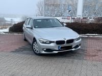 Gebraucht BMW 318 143 PS (105 kW) 2015 Silber Kombi
