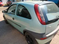 Gebraucht Opel Corsa 90 PS (66 kW) 2000 Grün Kleinwagen