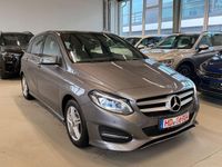 Gebraucht Mercedes B200 156 PS (114 kW) 2017 Grau Van / Kleinbus
