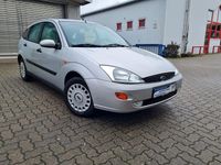 Usata Ford Focus 101 CV (74 kW) 2001 Argento Berlina