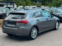 Gebraucht Mercedes A180 Progressive 136 PS (100 kW) 2019 Mountaingrau Limousine