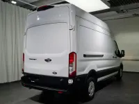 Gebraucht Ford Transit Trend 131 PS (96 kW) 2025 Weiß, frozen white Limousine