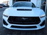 Neu Ford Mustang GT Fastback 446 PS (328 kW) 2026 Oxford white Coupé