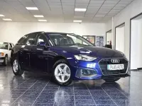 Gebraucht Audi A4 Basis 136 PS (100 kW) 2023 Blau Kombi