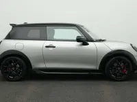 Gebraucht Mini John Cooper Works 231 PS (169 kW) 2025 Grau Kleinwagen