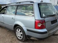 Second-hand VW Passat 131 CP (96 kW) 2002 Gri Break