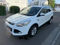 Gebraucht Ford Kuga Titanium 163 PS (119 kW) 2013 Weiß SUV