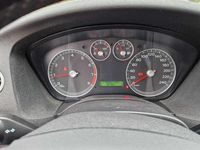 Gebraucht Ford Focus 105 PS (77 kW) 2005 Schwarz Kombi