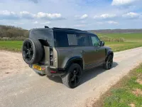 Gebraucht Land Rover Defender 400 PS (294 kW) 2022 Bronze SUV