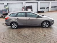 gebraucht Ford Focus 1,0 EcoBoost 74kW Ambiente Turnier