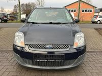 Gebraucht Ford Fiesta 60 PS (44 kW) 2006 Blau Kleinwagen
