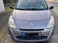 Gebraucht Renault Clio II Expression 75 PS (55 kW) 2011 Grau Kleinwagen