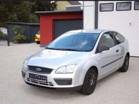 Gebraucht Ford Focus Trend 101 PS (74 kW) 2006 Silber Limousine