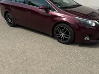 Gebraucht Toyota Avensis T2 124 PS (91 kW) 2012 Andere farben Kombi