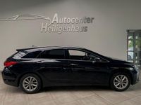 Gebraucht Hyundai i40 Classic 135 PS (99 kW) 2017 Schwarz Kombi