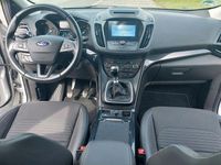 Gebraucht Ford Kuga Titanium 150 PS (110 kW) 2018 Silber SUV