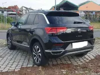 Gebraucht VW T-Roc Active 110 PS (80 kW) 2021 Deep black perleffekt SUV