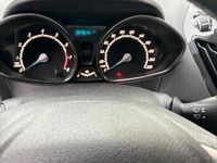 Gebraucht Ford Tourneo Courier Titanium 101 PS (74 kW) 2014 Schwarz Van / Kleinbus