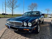 Gebraucht Jaguar XJ8 284 PS (208 kW) 2000 Blau Limousine