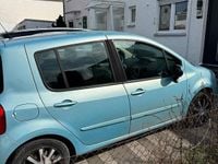 Second-hand Renault Modus 65 CP (47 kW) 2009 Albastru Monovolum