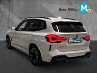 Gebraucht BMW iX3 M Sport 210 kW (286 PS) 2022 Weiß SUV