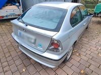 Gebraucht BMW 316 Compact 115 PS (84 kW) 2002 Silber Kleinwagen