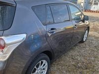 Gebraucht Toyota Verso 177 PS (130 kW) 2011 Braun Van / Kleinbus