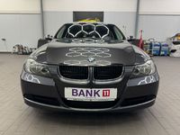 gebraucht BMW 320 d Touring Garantie AHK Std.Heiz St.Kette neu