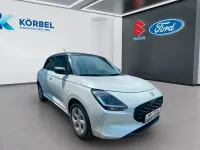 Neu Suzuki Swift Comfort 83 PS (61 kW) 2025 Weiß Kleinwagen