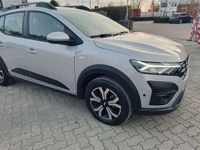 Gebraucht Dacia Sandero Expression 101 PS (74 kW) 2023 Grau SUV