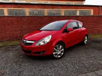 Usado Opel Corsa Innovation 80 HP (58 kW) 2009 Vermelho Citadino