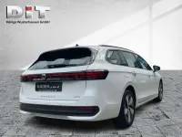 Gebraucht VW Passat 150 PS (110 kW) 2025 Weiß Kombi