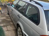 Gebraucht BMW 320 150 PS (110 kW) 2002 Silber Kombi