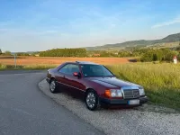 Second-hand Mercedes E300 180 CP (132 kW) 1992 Roșu Coupe