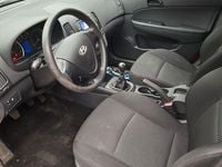 Gebraucht Hyundai i30 Comfort 109 PS (80 kW) 2010 Weiß Limousine