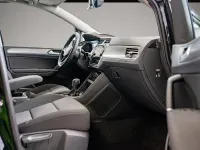 Gebraucht VW Touran 150 PS (110 kW) 2026 Manufacturer Van / Kleinbus