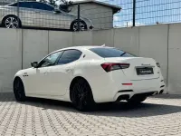 Gebraucht Maserati Ghibli 349 PS (256 kW) 2022 Weiß Limousine