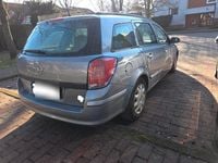 Gebraucht Opel Astra Njoy 105 PS (77 kW) 2004 Silber Kombi