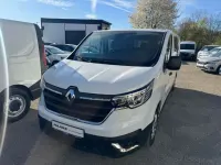 Gebraucht Renault Trafic Komfort 150 PS (110 kW) 2022 Arktisweiß Van / Kleinbus