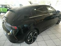 Gebraucht Opel Astra Elegance 131 PS (96 kW) 2023 Diamant schwarz/karbon schwarz Limousine