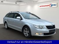 Gebraucht Skoda Superb 140 PS (102 kW) 2011 Silber Kombi