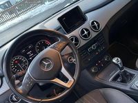 Gebraucht Mercedes B180 122 PS (89 kW) 2012 Grau Van / Kleinbus