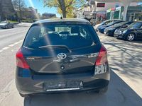 Gebraucht Toyota Yaris Sol 90 PS (66 kW) 2008 Schwarz Kleinwagen