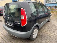 Gebraucht Skoda Roomster 75 PS (55 kW) 2013 Schwarz Van / Kleinbus