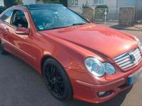 Gebraucht Mercedes C160 122 PS (89 kW) 2006 Rot Coupé